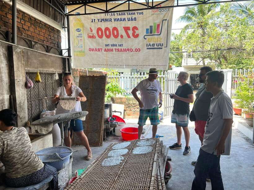 Nha Trang: Half-Day City Tour by Motorcycle - Rice paper making and mat weaving: the best kind of souvenir
