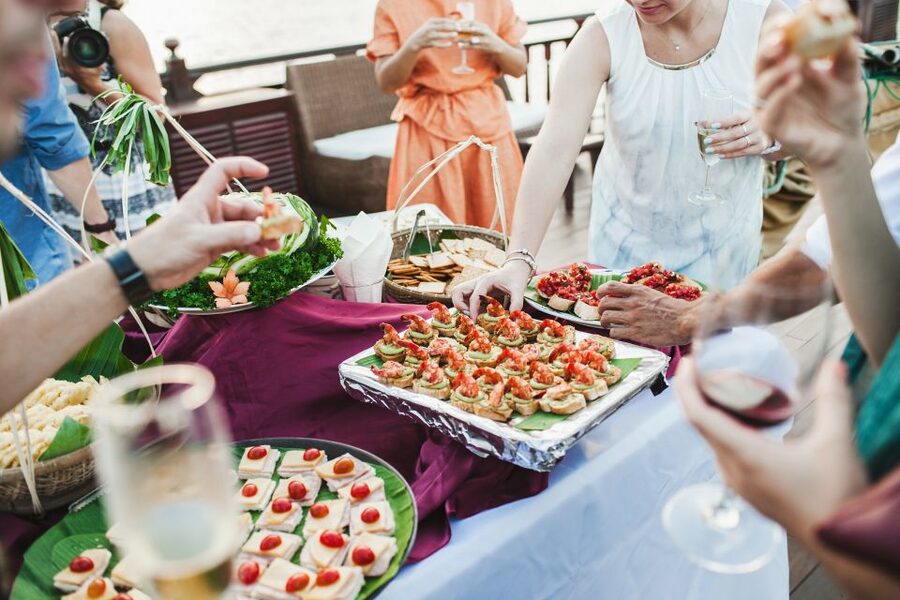 Nha Trang: Romantic Sunset Cocktails and Dinner Cruise - Price Check: What $90 Covers and When It’s a Bargain