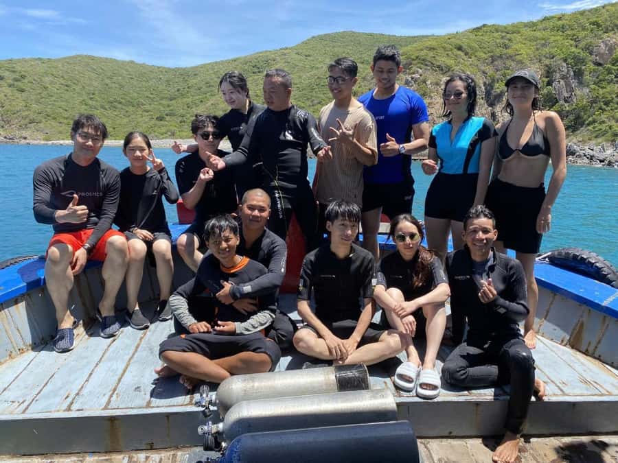 Nha Trang: Snorkeling Tour with BBQ Lunch at Coral Reef - Stop one at the first Coral Reef area: coral, fish, and first contact