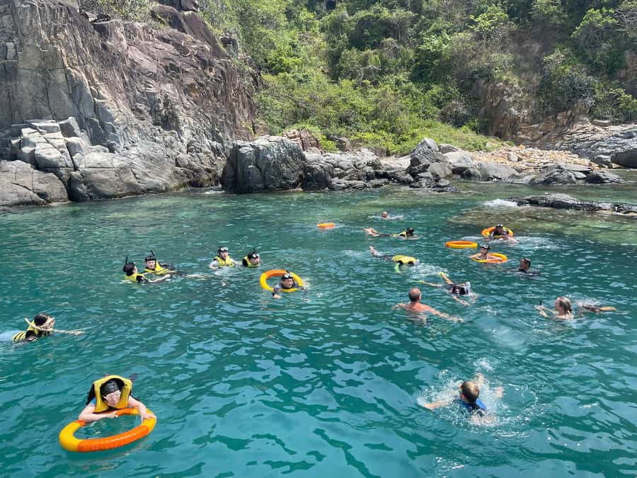 Nha Trang: Snorkeling Tour with BBQ Lunch at Coral Reef - Who this snorkeling tour suits best, and who should skip it