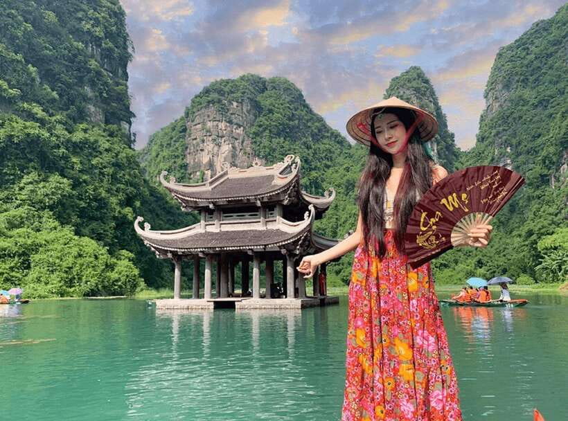 Ninh Binh: Bai Dinh, Trang An, and Mua Cave Small-Group Tour - Keeping it all together: pacing, small-group energy, and guides like Max and Dang