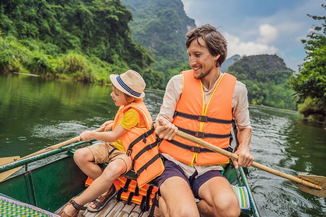 Ninh Binh Day Tour To Visit Hoa Lu - Trang An/Tam Coc - Mua Cave - Trang An or Tam Coc boat ride: choose your water style and your time on the water