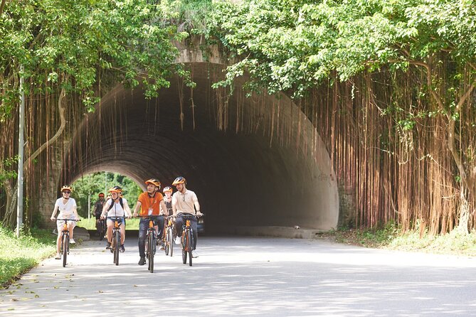 Ninh Binh Day Trip: Bai Dinh-Trang An-Mua Cave, Buffet, Boat, Bus - Price and value: why $55 can work well here