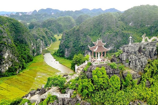Ninh Binh Highlights Hoa Lu/Bai Dinh-Trang An/ Tam Coc- Mua Cave - Tam Coc-Bich Dong: cave temples, gentle rowing, and cave formations