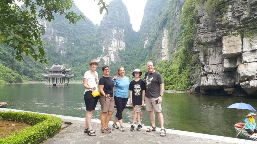 Ninh Binh: Hoa Lu, Trang An and Mua Caves Hiking Day Trip - Trang An UNESCO cave boating: Bright, Dark, and Ba Giot