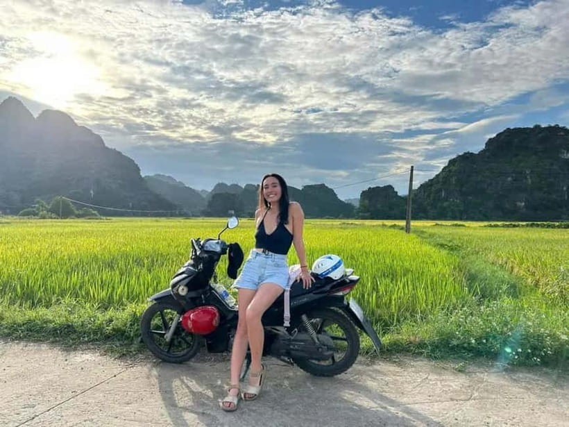 Ninh Binh Sunset Motorbike: Mua Cave, Coi Khe & Hoa Lu Town - Money matters: what $14 covers, and what to budget for on the day