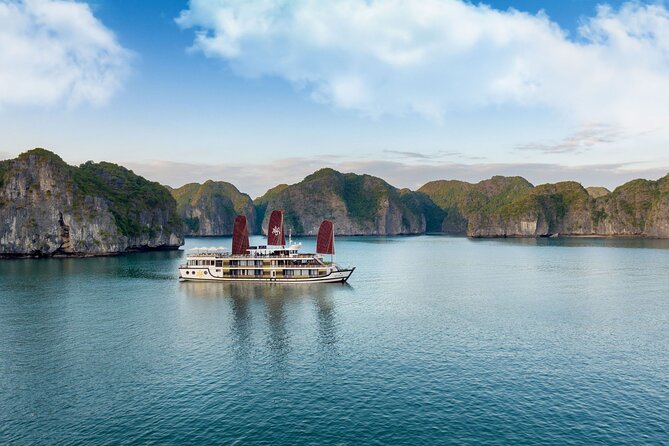 Orchid Cruises 3days/2nights For 5 Star All Included - Food plan: Vietnamese meals included, with a service style you will actually notice