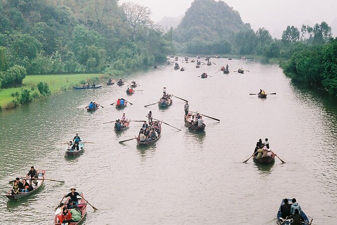 Perfume Pagoda Day Tour from Hanoi - Guides, group size, and how your day may vary