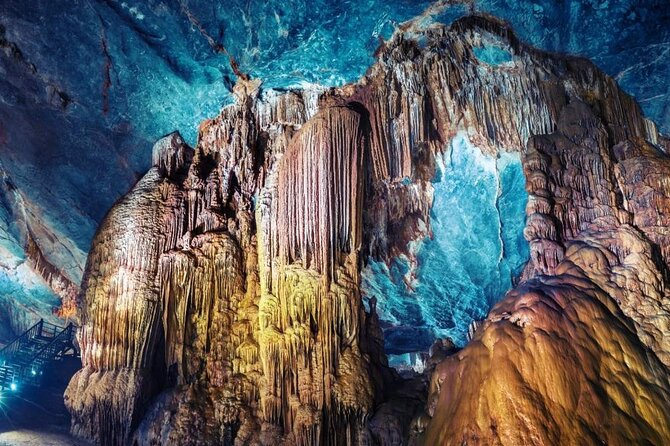PHONG NHA CAVE- PARADISE CAVE FULL DAY FROM DONG HOI or PHONG NHA - Price and value: $69 for a full 10-hour day with lunch and transport