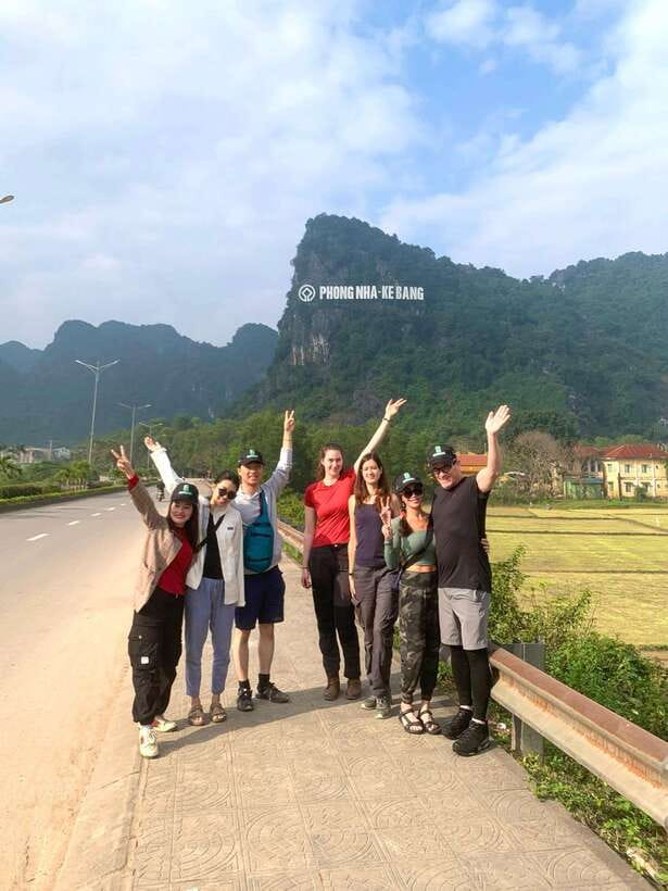 Phong Nha Cave & Paradise Cave: Guided Tour Boat & Explore - Lunch in Phong Nha: fuel for stairs and cave time