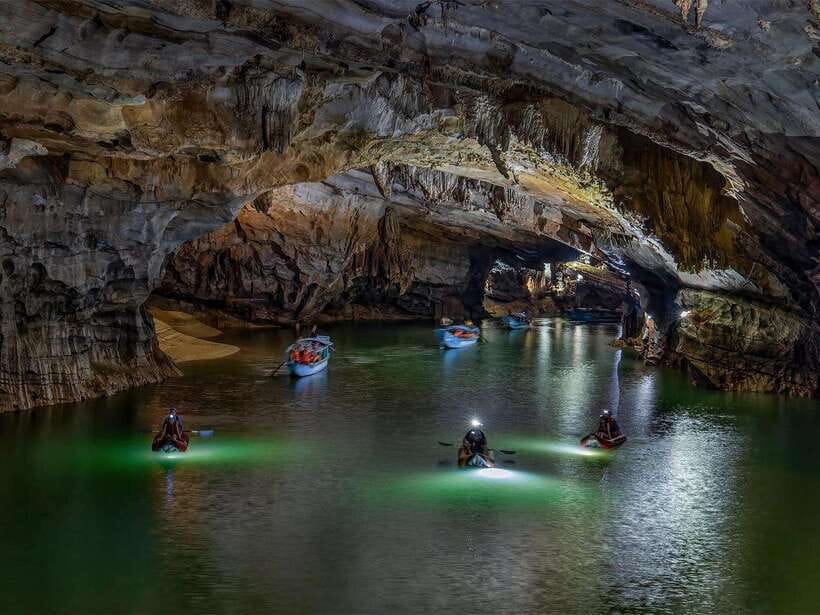 Phong Nha/Dong Hoi: Phong Nha Cave and Paradise Cave Tour - The big picture: why this combo tour makes sense
