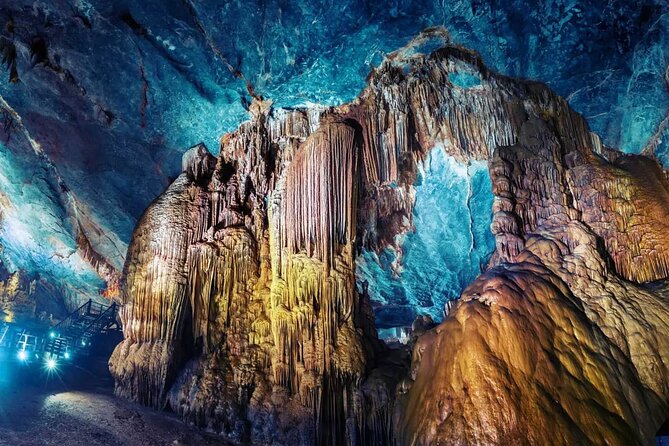 Phong Nha & Paradise Cave - 1 Day All Inclusive - Paradise Cave Morning: Long Dry Cave Views and a Stair Climb