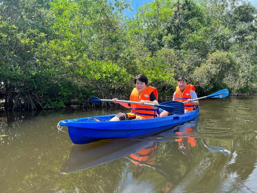 Phu Quoc: Kayaking with Starfish Beach and Bee Farm Tour - Guides make the difference: why names keep showing up