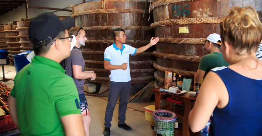 Phu Quoc Land 1: Southern Tour & Sao Beach - Meeting up in Duong Dong, pickup timing, and getting to the car fast