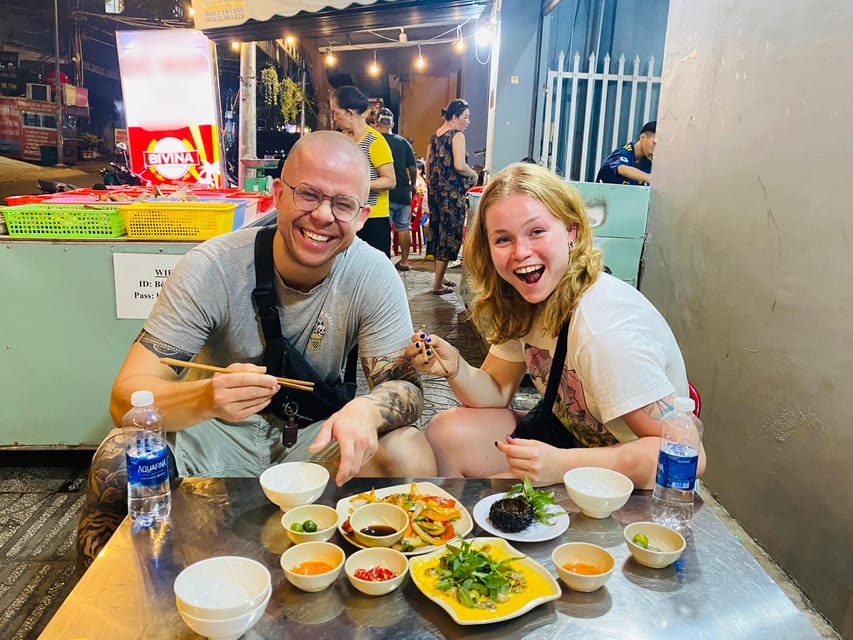 Phu Quoc: Street Food Tour - Transport and pacing: the smart mix of tuk-tuk and walking
