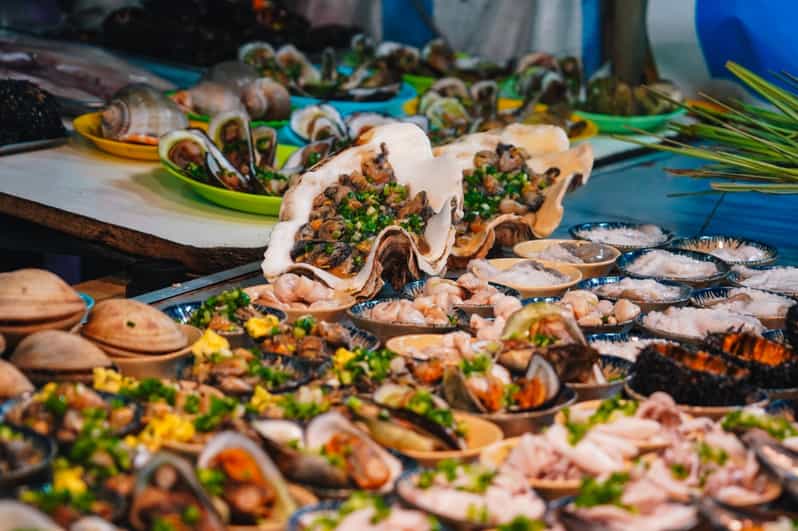 Phu Quoc: Street Food Tour - BBQ skewers and banh mi: your first taste of island street food