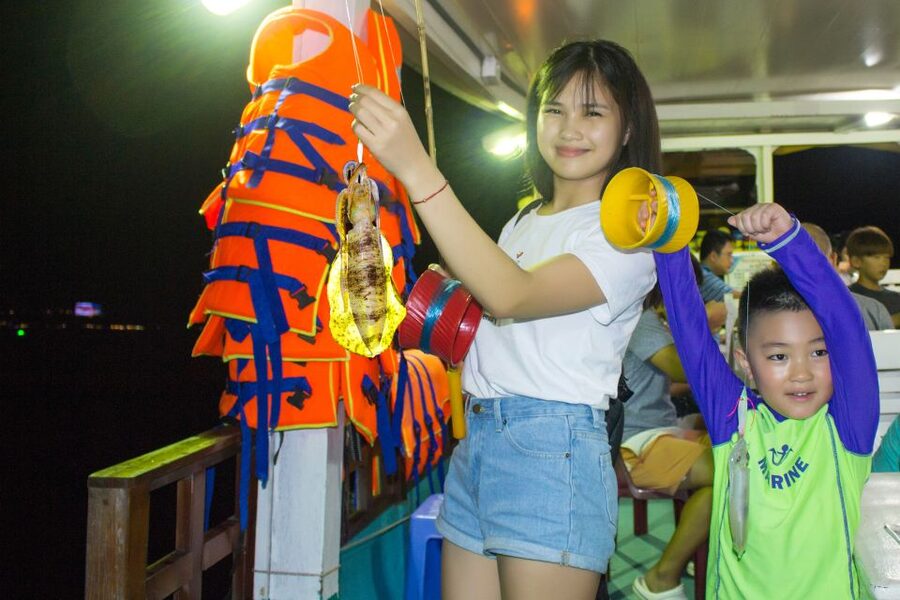 Phu Quoc Sunset and Night Squid Fishing with Dinner - Pickup and boarding: where you should meet and how not to miss the boat