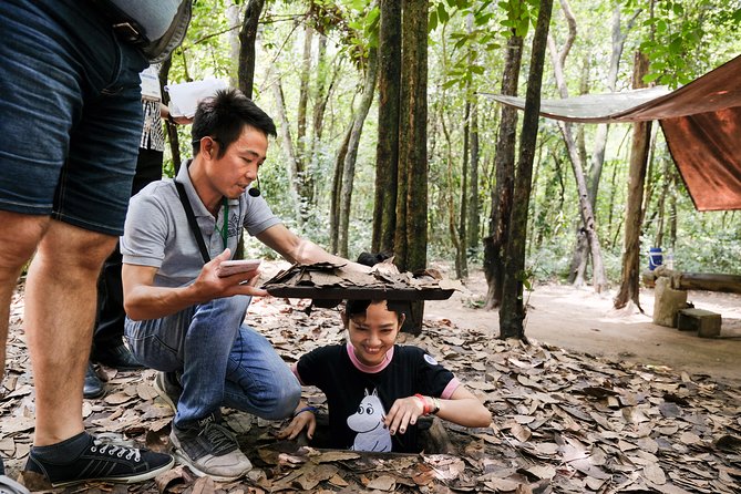 Premium Cu Chi Tunnels Tour with Local Expert - Cu Chi arrival: see it early, then slow down underground