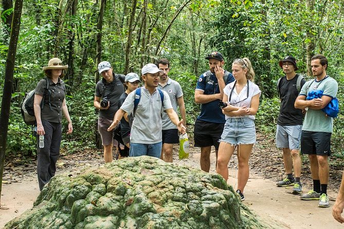 Premium Cu Chi Tunnels Tour with Local Expert - What the two hours underground feels like
