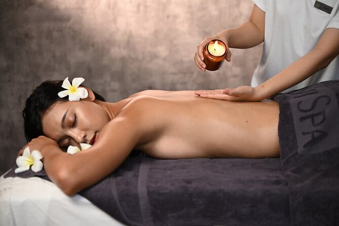 Private Candle Massage In Da Nang - Entering Oani Spa and getting set up