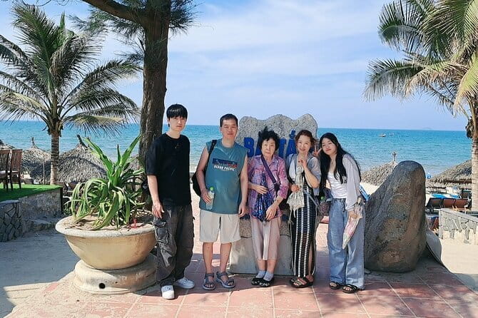 Private Full Day Tour in Hoi An - An Bang Beach break at 3 pm, short time but real seaside payoff