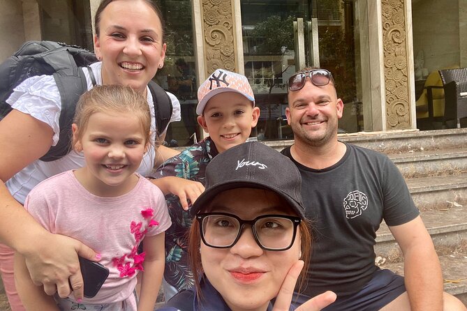 Private Guided Tour of Hanoi - Ancient House near Silver Street: a short, soothing traditional stop
