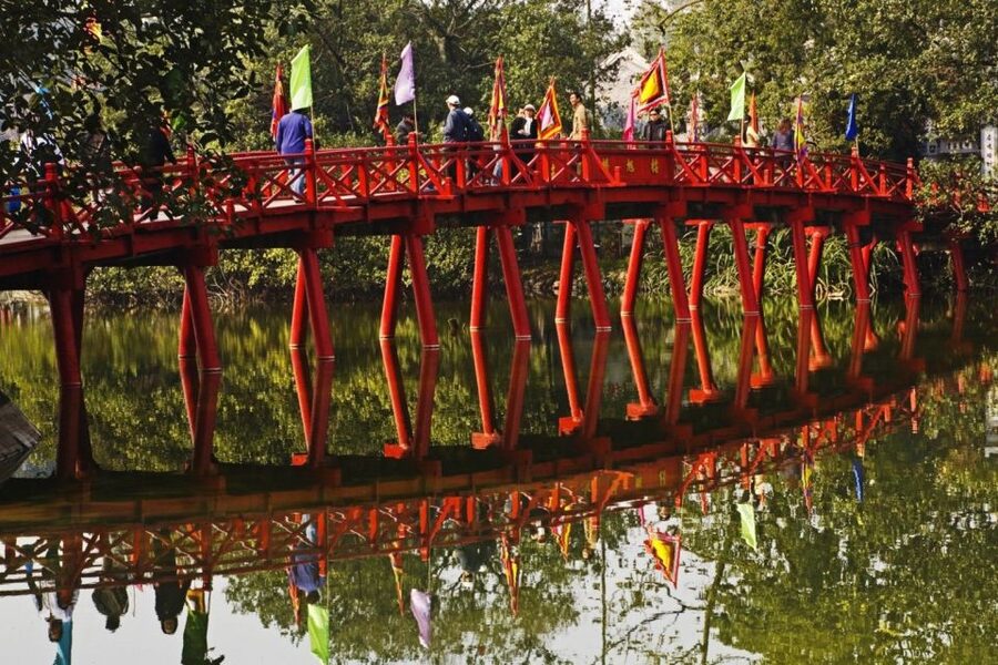 Private Hanoi City Tour: HoChiMinh Mausoleum & Water Puppet - A private Hanoi day built around Vietnam’s icons and daily life