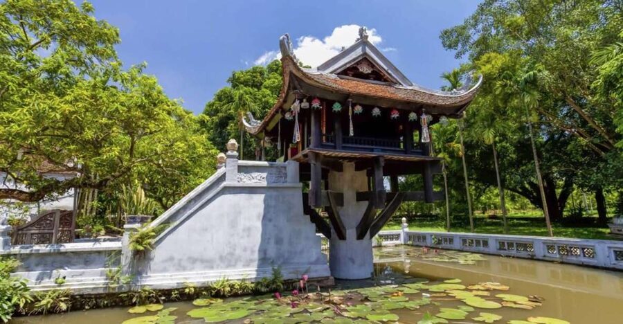 Private Hanoi City Tour: HoChiMinh Mausoleum & Water Puppet - Water puppet show: classic Vietnamese folk theater, end-of-day perfect