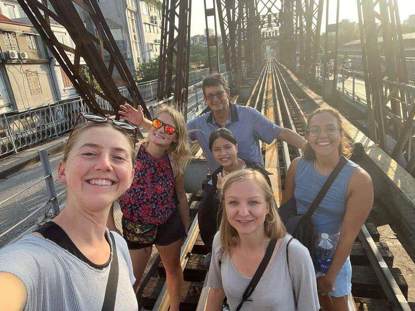Private Hanoi Walking Tour with visit Train Street - How this 3-hour Hanoi Old Quarter walk feels in real time