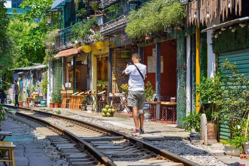 Private Hanoi Walking Tour with visit Train Street - St. Joseph’s Cathedral and Ta Hien Beer Street: two sides of Hanoi life
