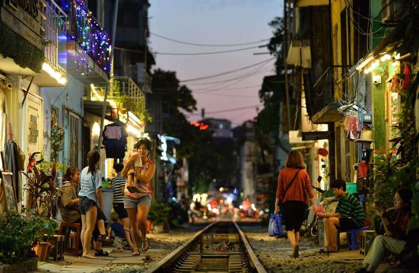 Private Hanoi Walking Tour with visit Train Street - Price and what $28 buys you for 3 hours