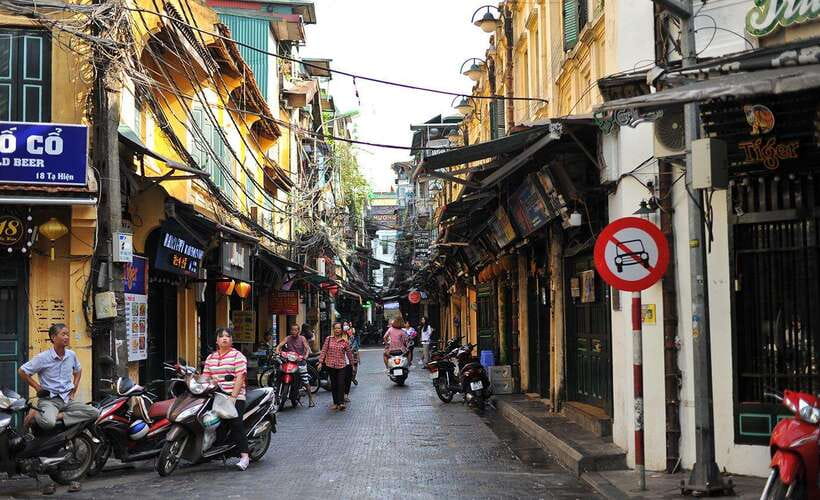 Private Hanoi Walking Tour with visit Train Street - What to bring, what to plan, and how to avoid day-trip stress