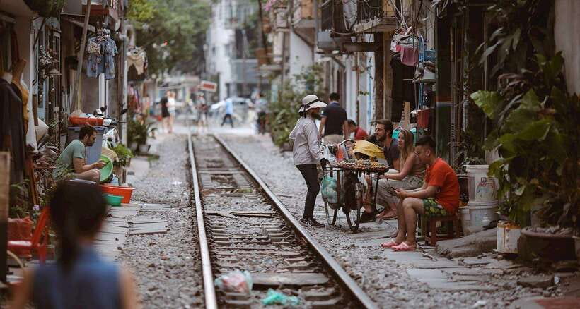 Private Hanoi Walking Tour with visit Train Street - Pickup in the Old Quarter: easy start, short walk to the action