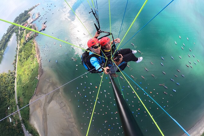Private Paragliding Experience in Da Nang - Key highlights you’ll feel right away