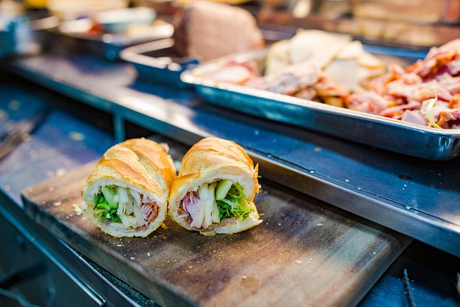 Private Street Food Evening Walking Tour in Ho Chi Minh City - Walking at night: how to dress so you feel good