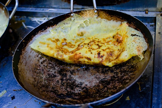 Private Street Food Evening Walking Tour in Ho Chi Minh City - The guide is the whole point, not just the translator