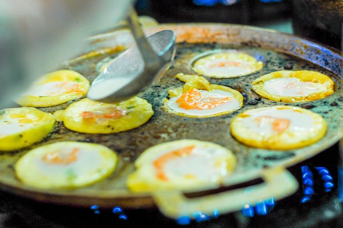 Private Street Food Motorbike Tour in Ho Chi Minh City - Your Tour Flow: How the 4 Hours Usually Feel