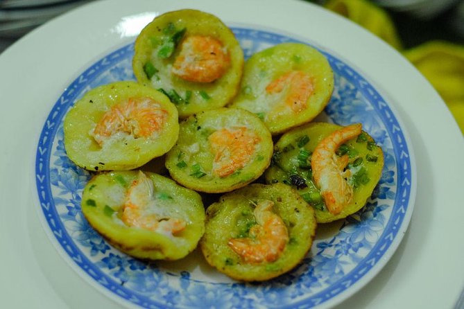 Private Street Food Motorbike Tour in Ho Chi Minh City - The Apartment Pagoda and Saigon River Moments That Make It More Than Food