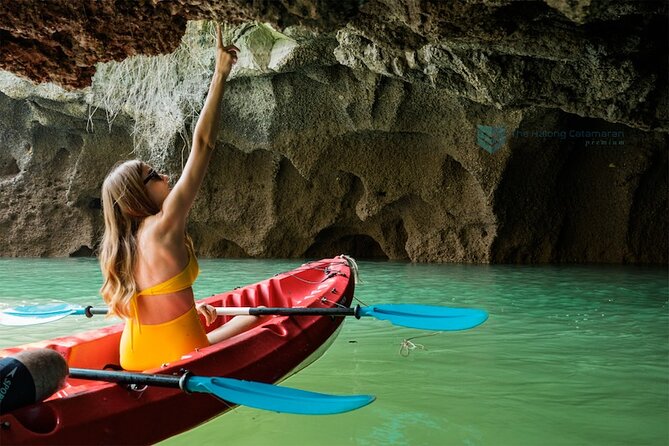 PRIVATE TOUR HALONG BAY ONE DAY with Cave, Kayaking, Bamboo Boat - Hon Ga Choi (Fighting Cocks Island): the quick landmark that pays off
