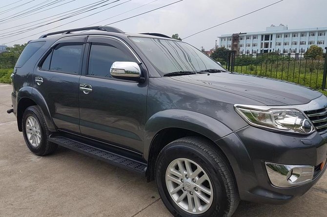 Private transfer between Hanoi Airport (HAN) and Hanoi Old Quarter - What you actually get: private car time, meet and greet, and a driver who finds you