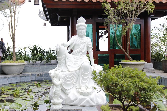 Private trip to Golden Bridge - The core itinerary: Sun World Ba Na Hills to Golden Bridge