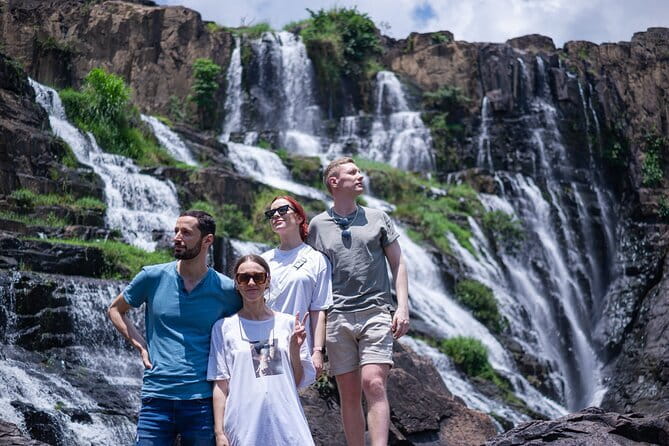 Pu Luong Day Tour: Trekking Villages, Bamboo Rafting & Waterfall - Bamboo rafting on Cham Stream, and why the timing matters