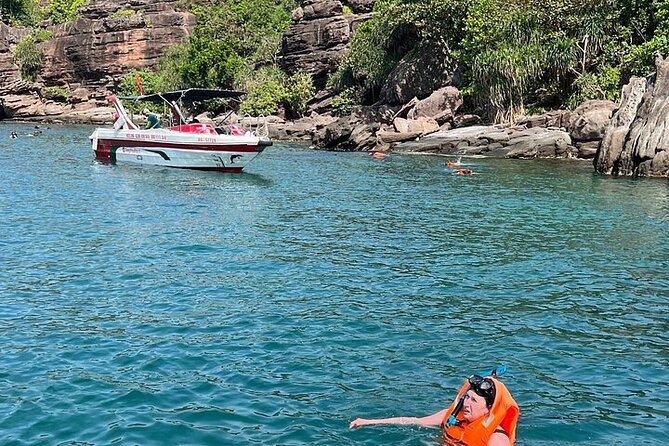 Real snorkel trip by speedboat with small group on Cham island - Ong Beach or Chong Beach BBQ lunch: the real recovery break