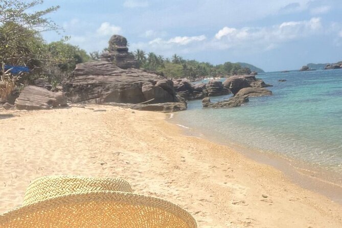 Real snorkel trip by speedboat with small group on Cham island - Pickup from Da Nang vs Hoi An: choose what fits your base