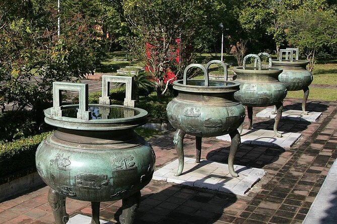 Round Trip: Da Nang/Hoi An – Hue with English-Speaking Driver - Mausoleum of Emperor Minh Mang: the symmetry stop that needs your patience