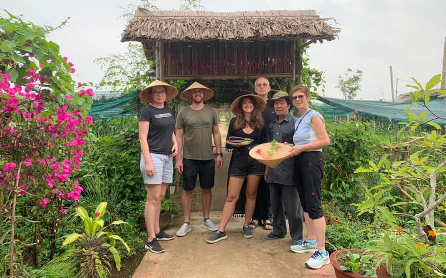 Rural Cycle, Market Tour, Basket Boat & Organic Farm Cooking - Meeting at Hoi An Post Office and getting your bearings fast