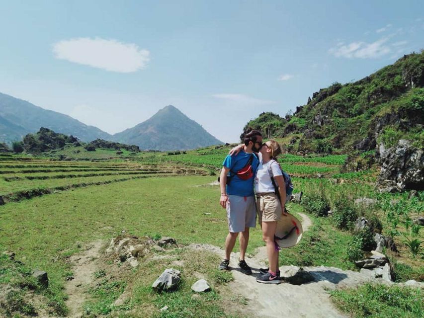 Sa Pa: Private Guided Tour on a Motorbike with Lunch - Lunch at a Local House: Traditional Food Plus Real Conversation Time