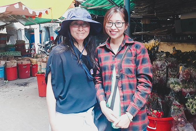 Saigon Night Sights & Local Food by Motorbike| Opt: Ao Dai Riders - Why this 4-hour night ride feels more like Saigon than a checklist