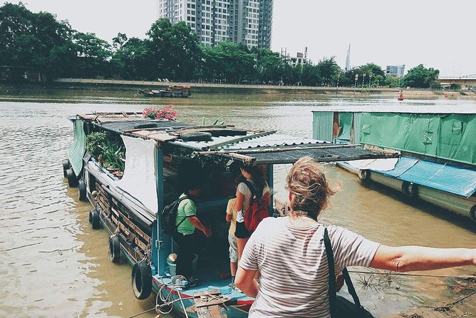 Saigon Night Sights & Local Food by Motorbike| Opt: Ao Dai Riders - The itinerary, stop by stop, and what each place gives you