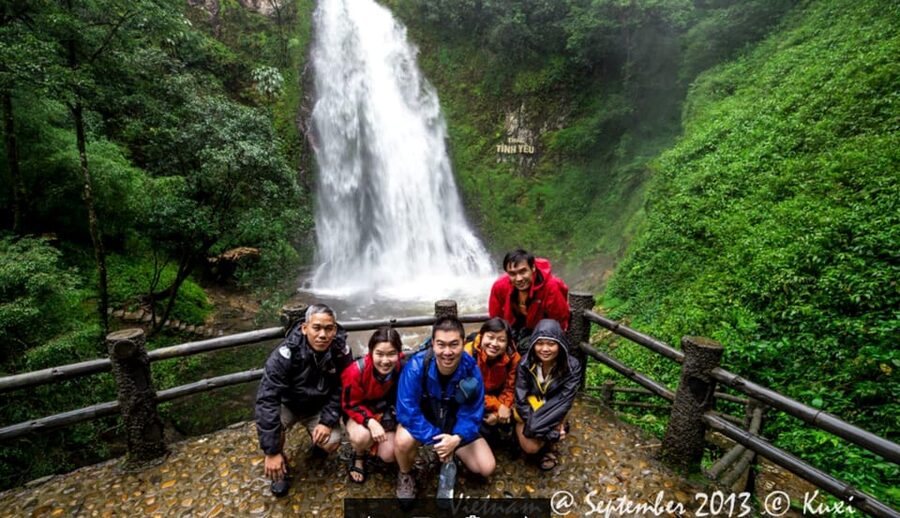 SaPa: 2-Day Villages,Rice Fields, Love Waterfall Hiking Tour - Heaven Gate, the lonely tree photo stop, and the drive back to Sapa